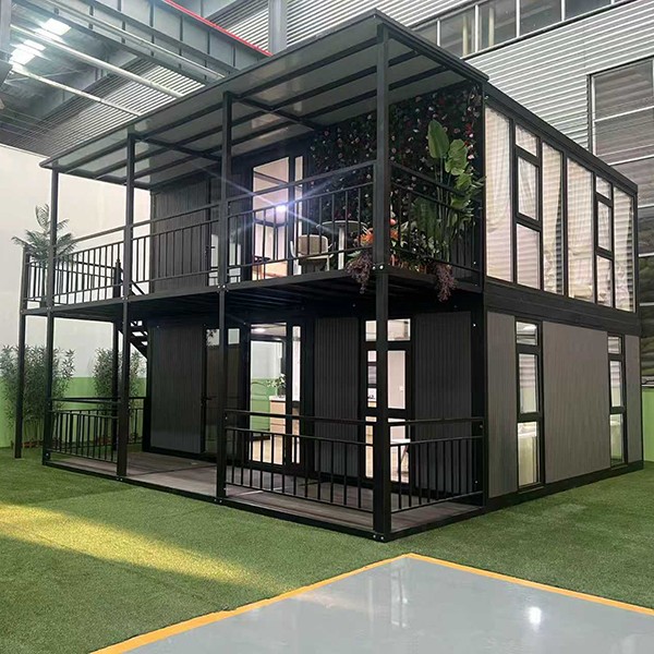 Dual-wing expandable container house