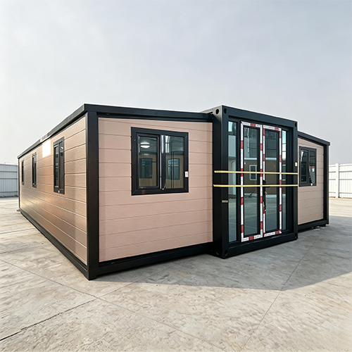 Dual-wing expandable container house